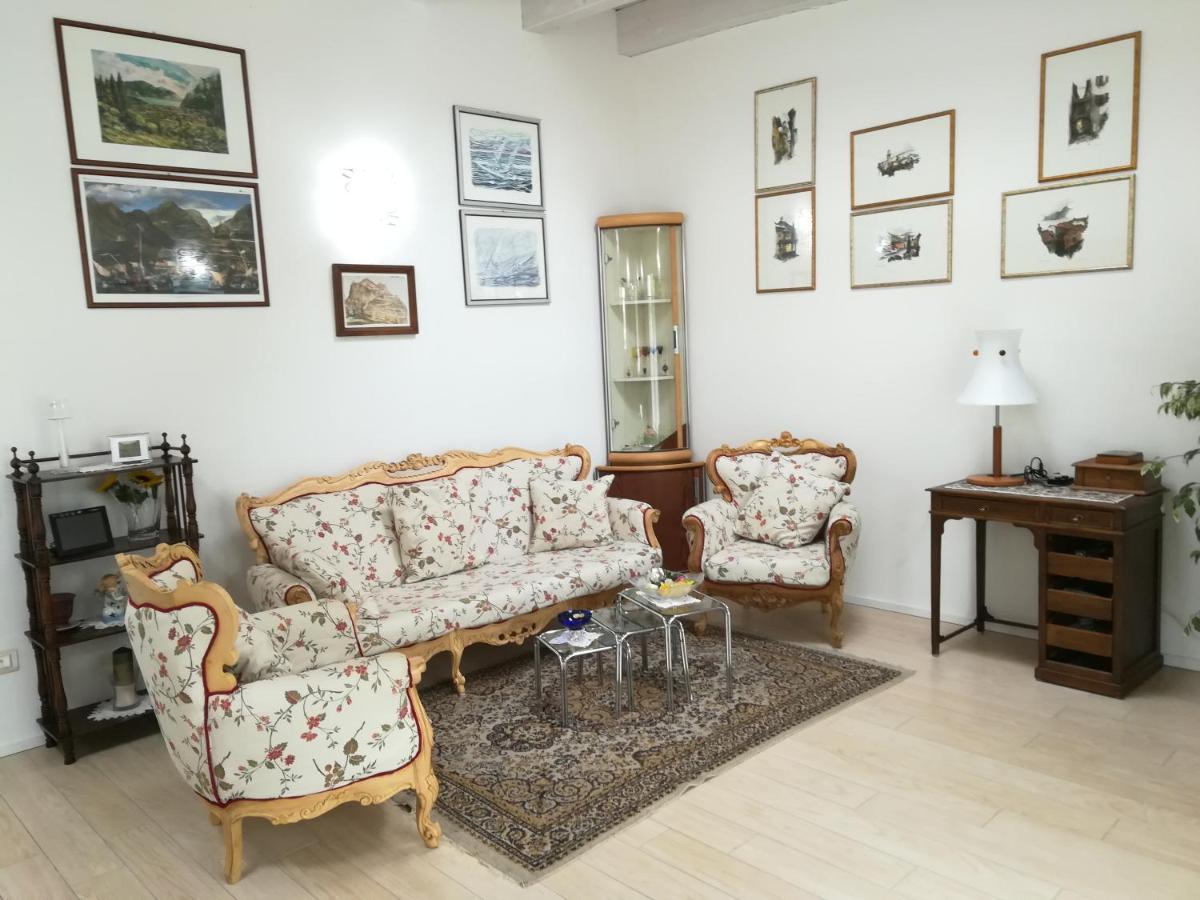 Ferrarini Apartment Riva del Garda Ngoại thất bức ảnh