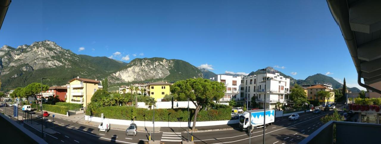 Ferrarini Apartment Riva del Garda Ngoại thất bức ảnh